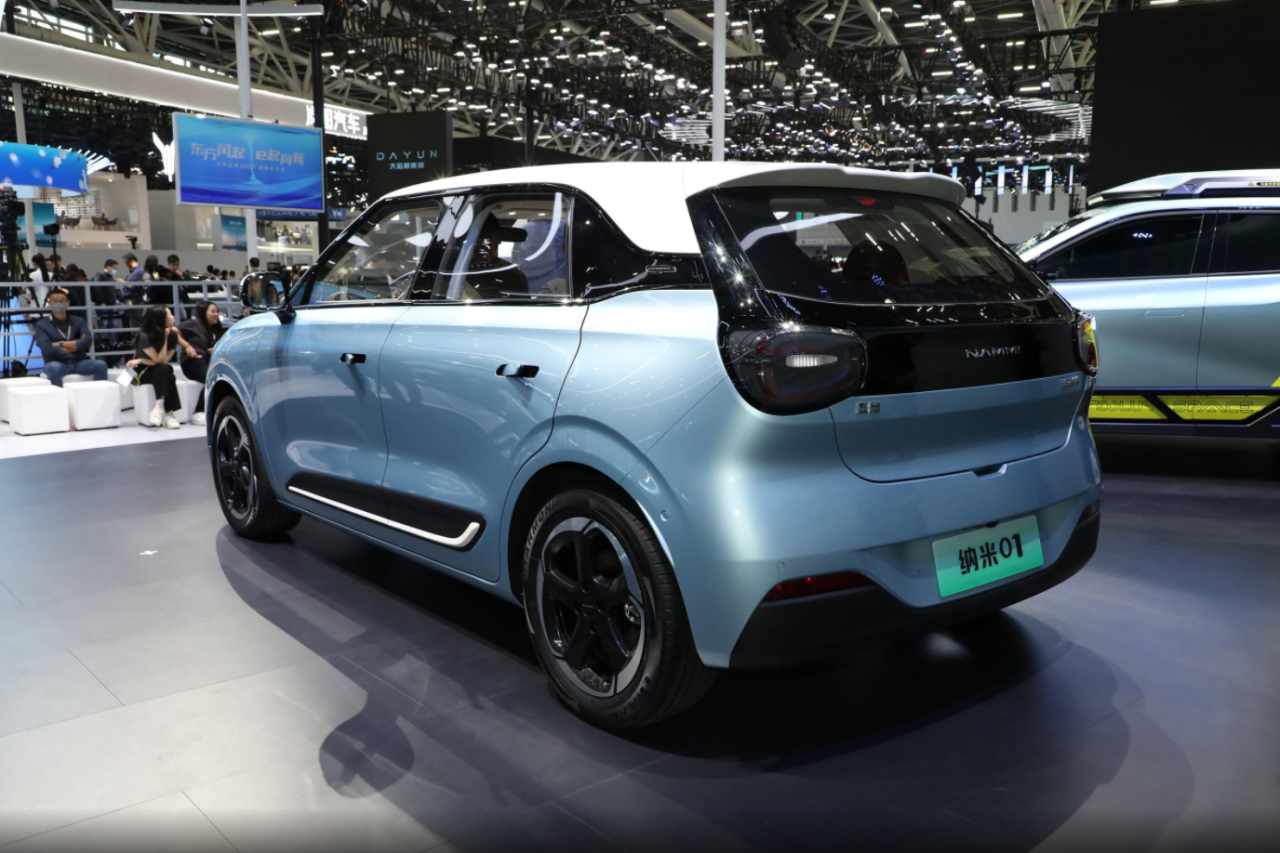 图片[3]-五门五座，无框玻璃，430公里续航，纳米01搅局代步市场-创淘项目网
